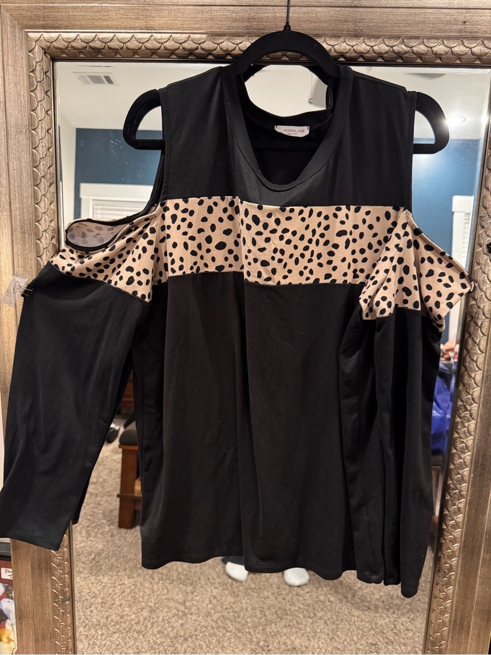 Cold-Shoulder Black Long-Sleeve Top with Beige Leopard Band
